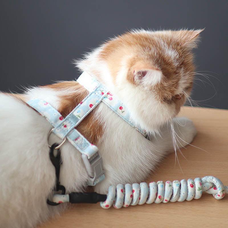Anti-Tug Floral Cat Leash