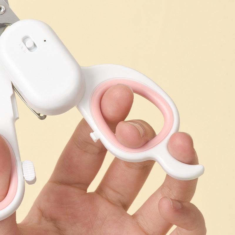 Illumi-Paws Cat Nail Scissors: Light Up Your Grooming Game!