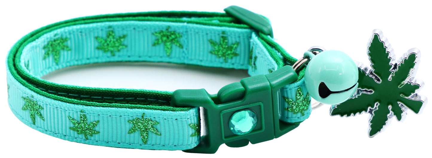 Marijuana Leaves Breakaway Cat Collar