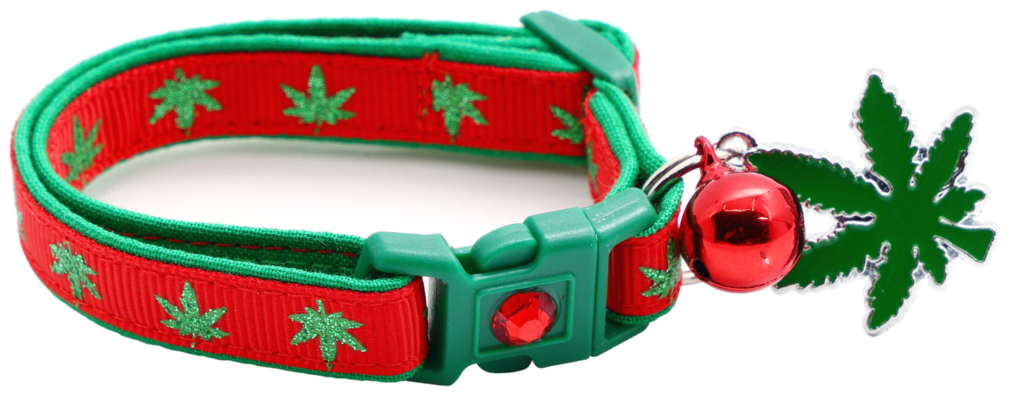 Marijuana Leaves Breakaway Cat Collar