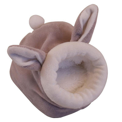 Cozy Critter Haven: Winter Warmth For Small Animals